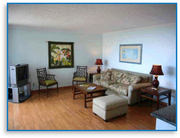 -Living room w/wood laminate llooring-